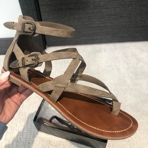 Guess sandals